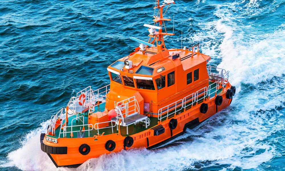 The Differences Between Rescue Boats and Lifeboats