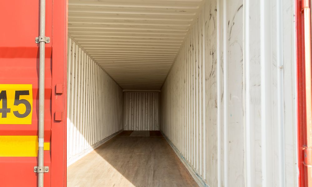 Safety Considerations To Make When Shipping Large Items